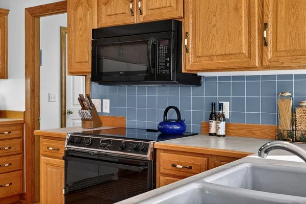 $650,000 | 35 Taliaferro Drive, Churchville, VA 24421