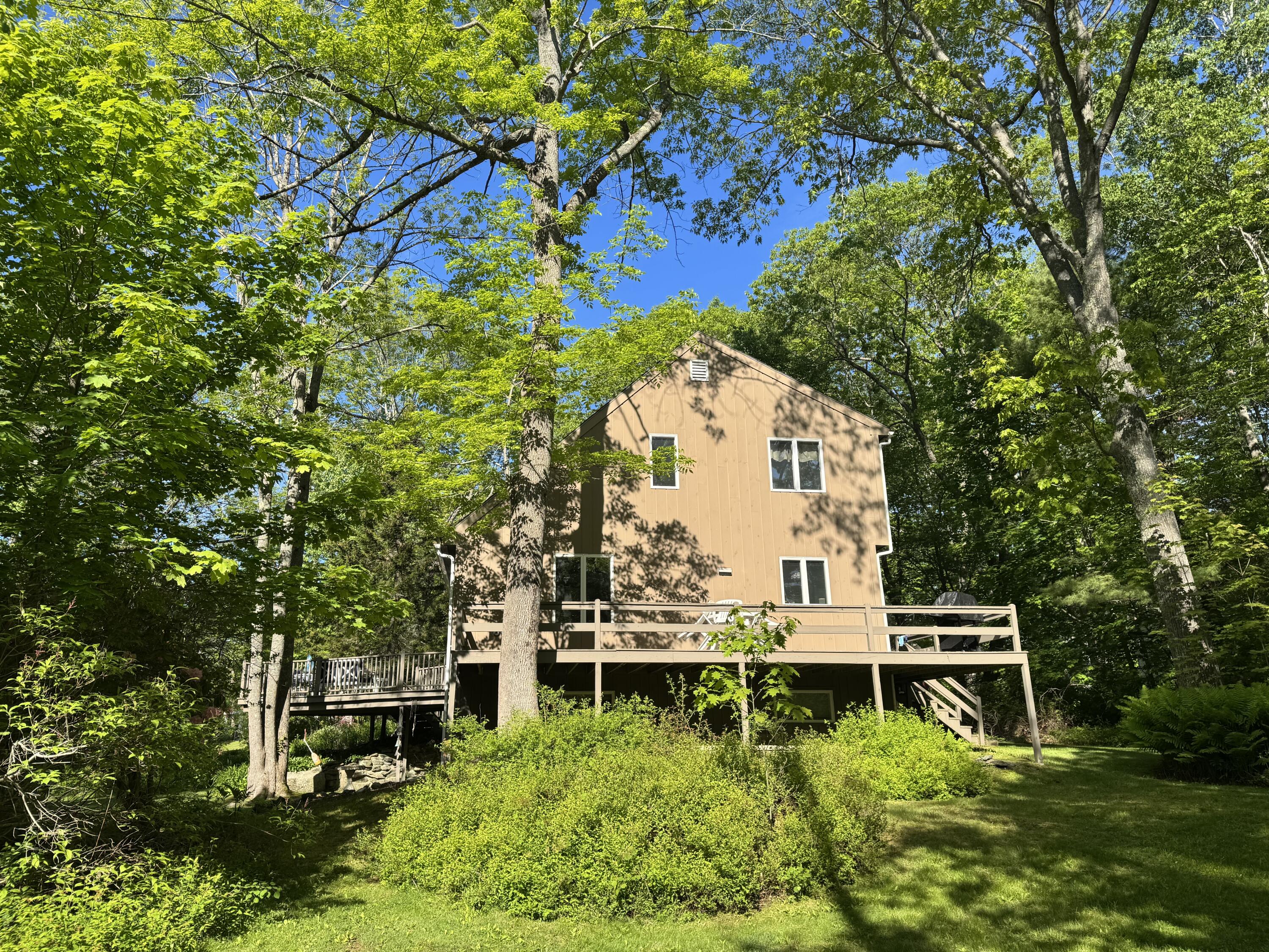15 Cushing Briggs Road Freeport, ME 04032 - Photo 4 of 9 20260602_122451889_iOS