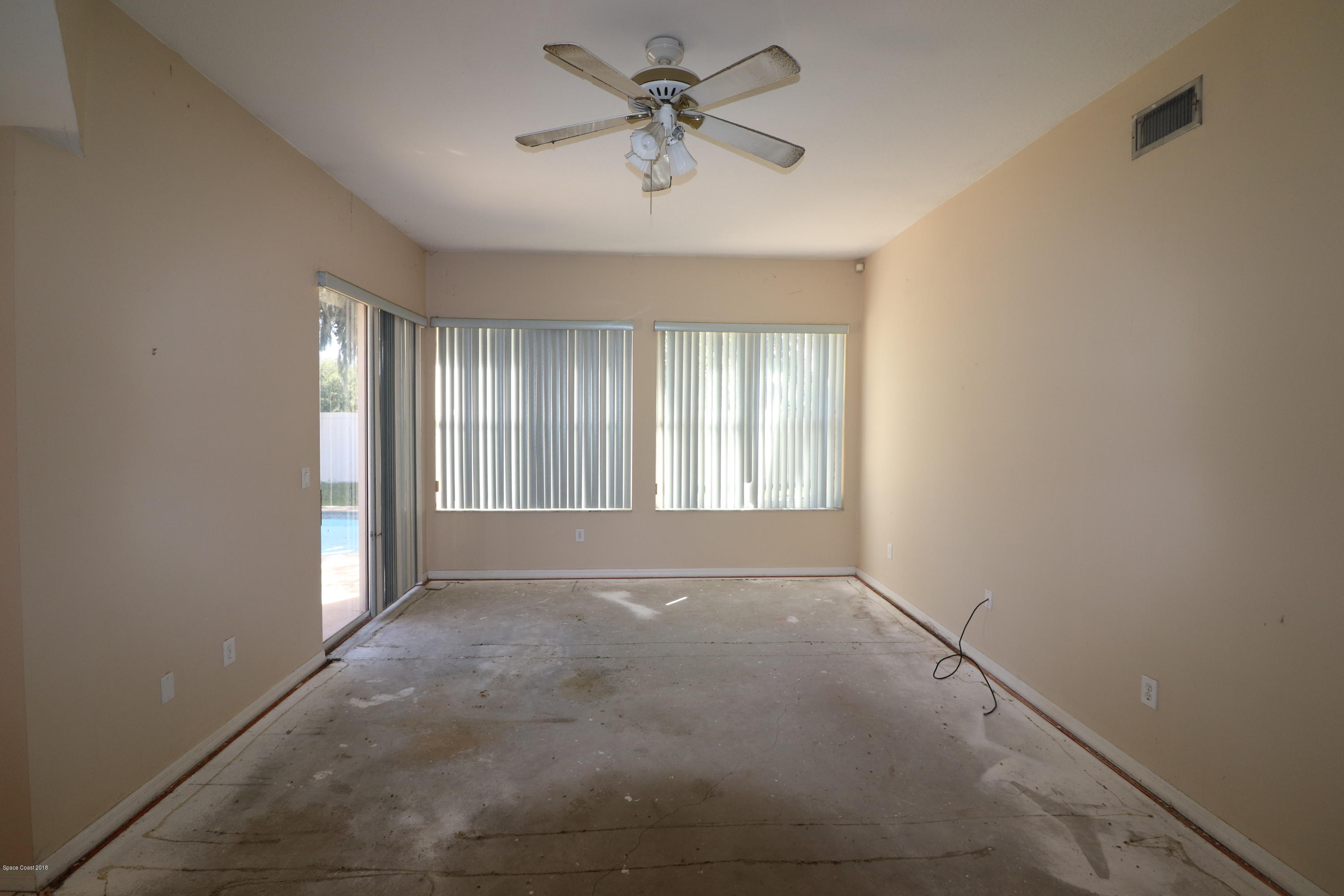 773 Seymour Road Northeast Palm Bay, FL 32905 - Photo 7 of 14 IMG_5768