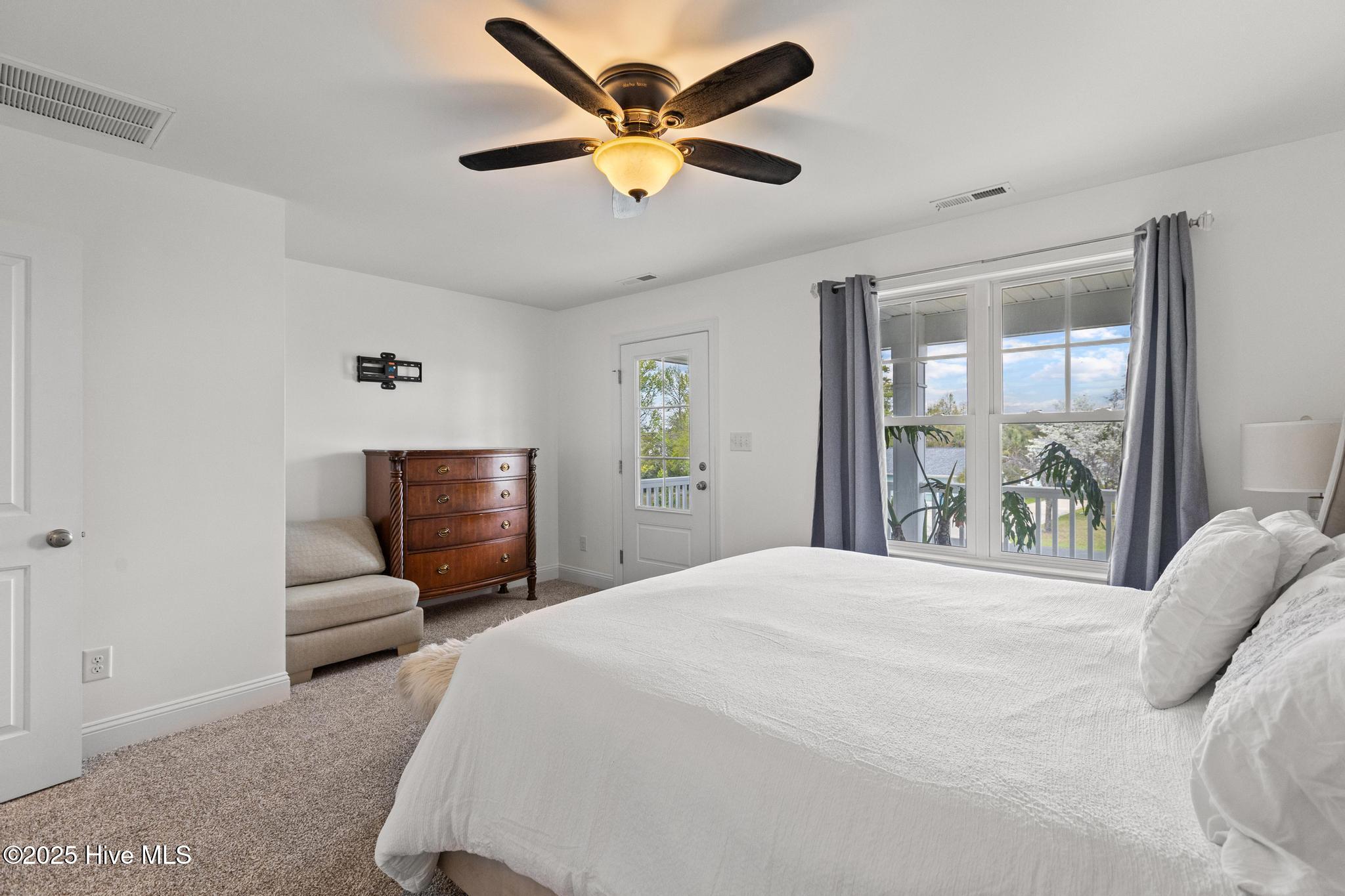 258 Pearson Circle Newport, NC 28570 - Photo 25 of 65 IMG_1589