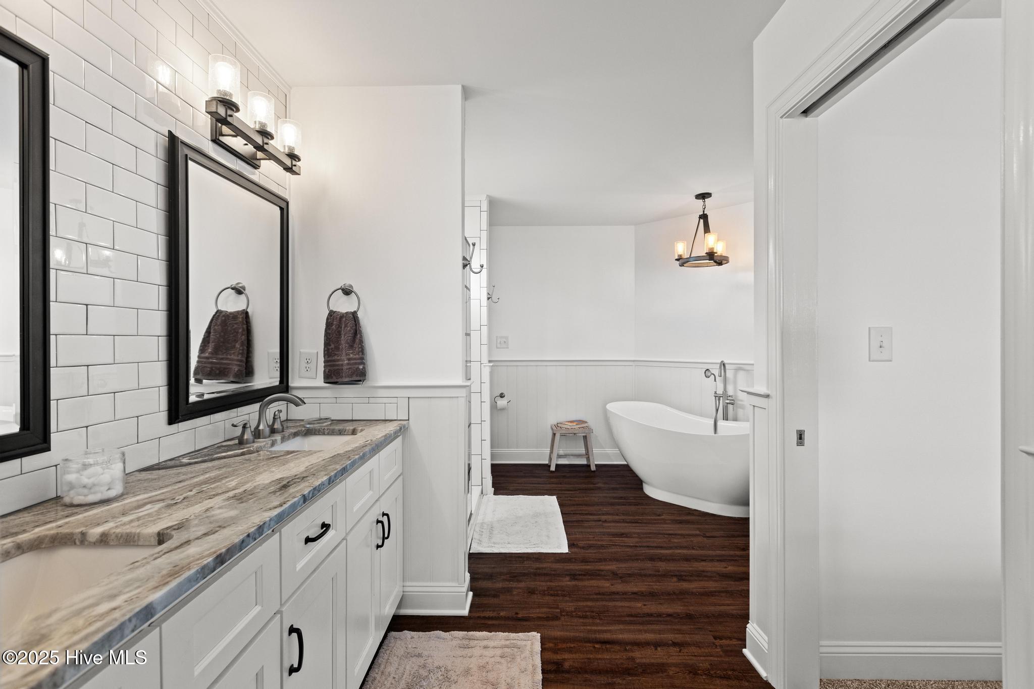 258 Pearson Circle Newport, NC 28570 - Photo 28 of 65 IMG_1598