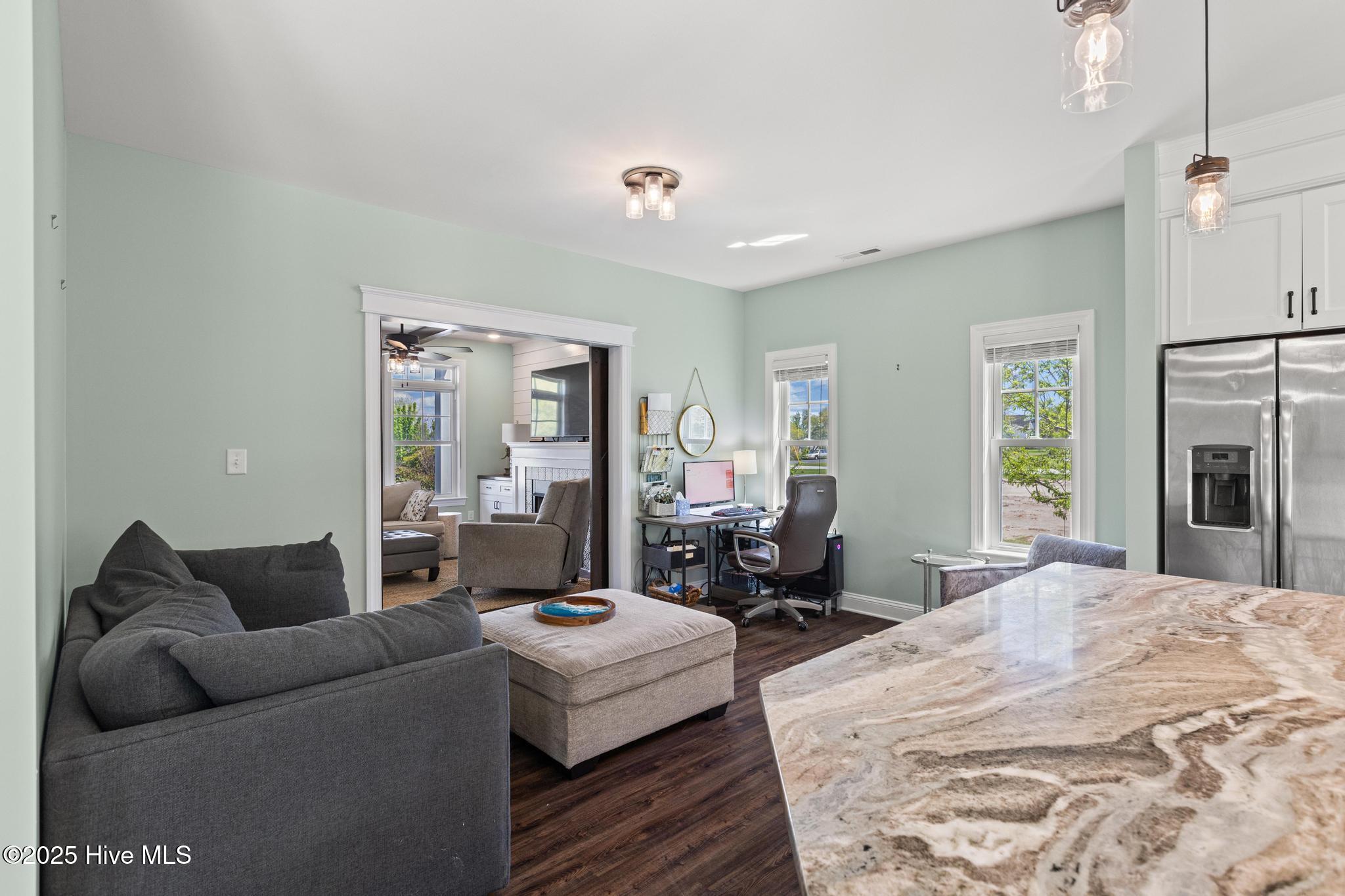 258 Pearson Circle Newport, NC 28570 - Photo 7 of 65 IMG_1526