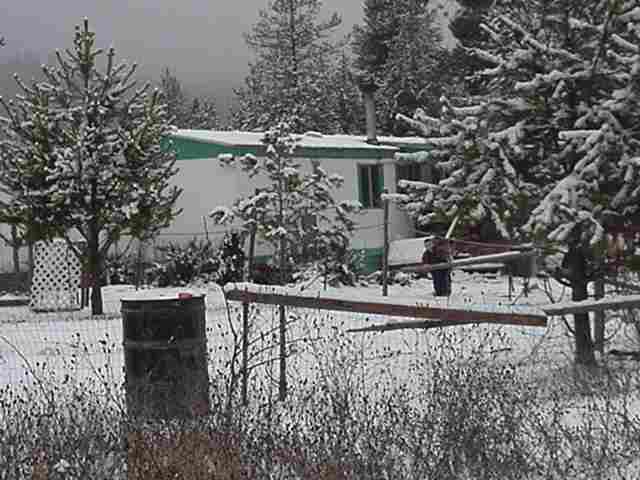 101 North Shore Road Newport, WA 99156 - Photo 1 of 2 Gallery Image 1