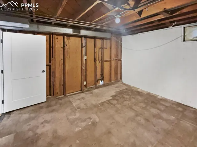 $325,000 | 2127 Saranac Drive, Colorado Springs, CO 80910