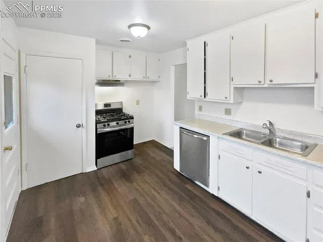 $325,000 | 2127 Saranac Drive, Colorado Springs, CO 80910