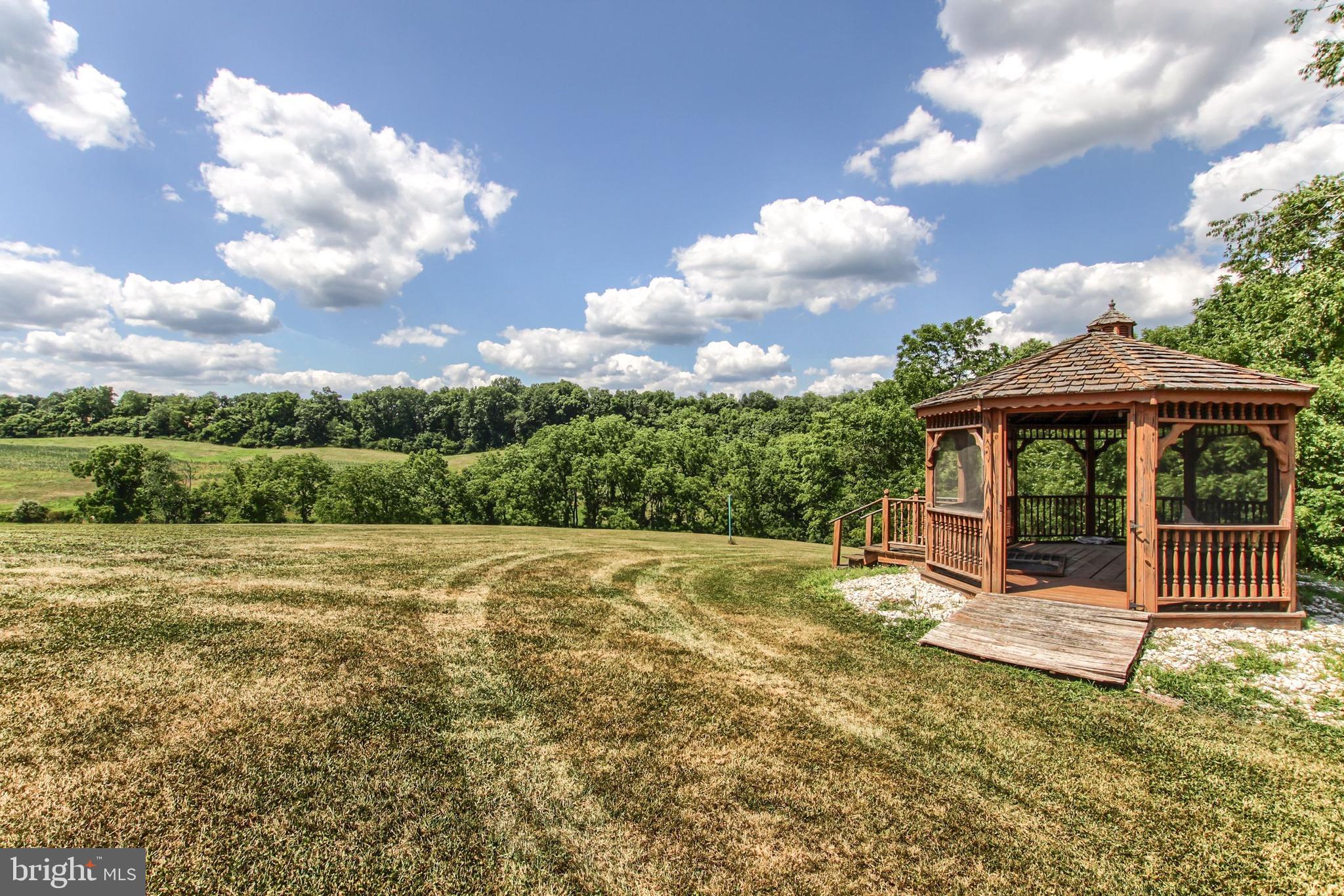 340 Homestead Road Newport, PA 17074 - Photo 3 of 95 Gallery Image 3
