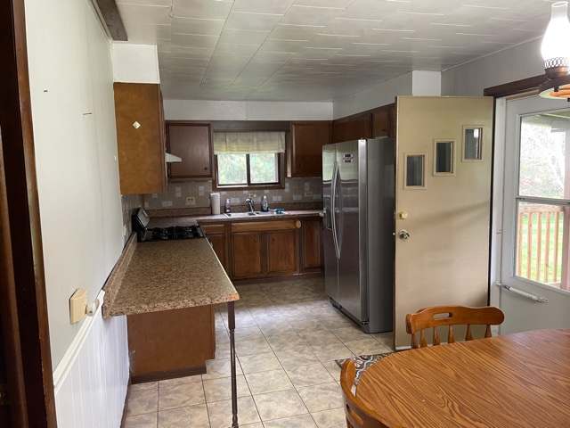 137 Six Mile Road Tiona, PA 16352 - Photo 3 of 8 Gallery Image 3