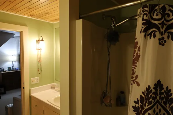 $3,000 | 2613 Highway 25A, Orford, NH 03777