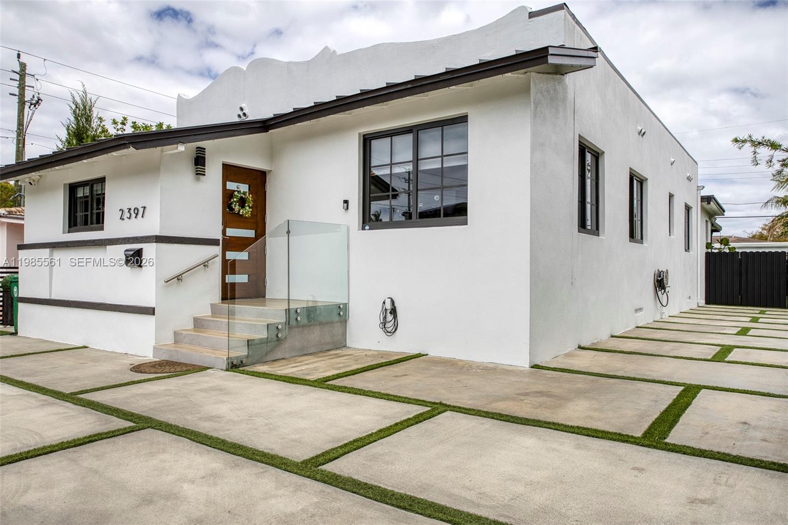 2397 Southwest 13th Street Miami, FL 33135 - Photo 8 of 37