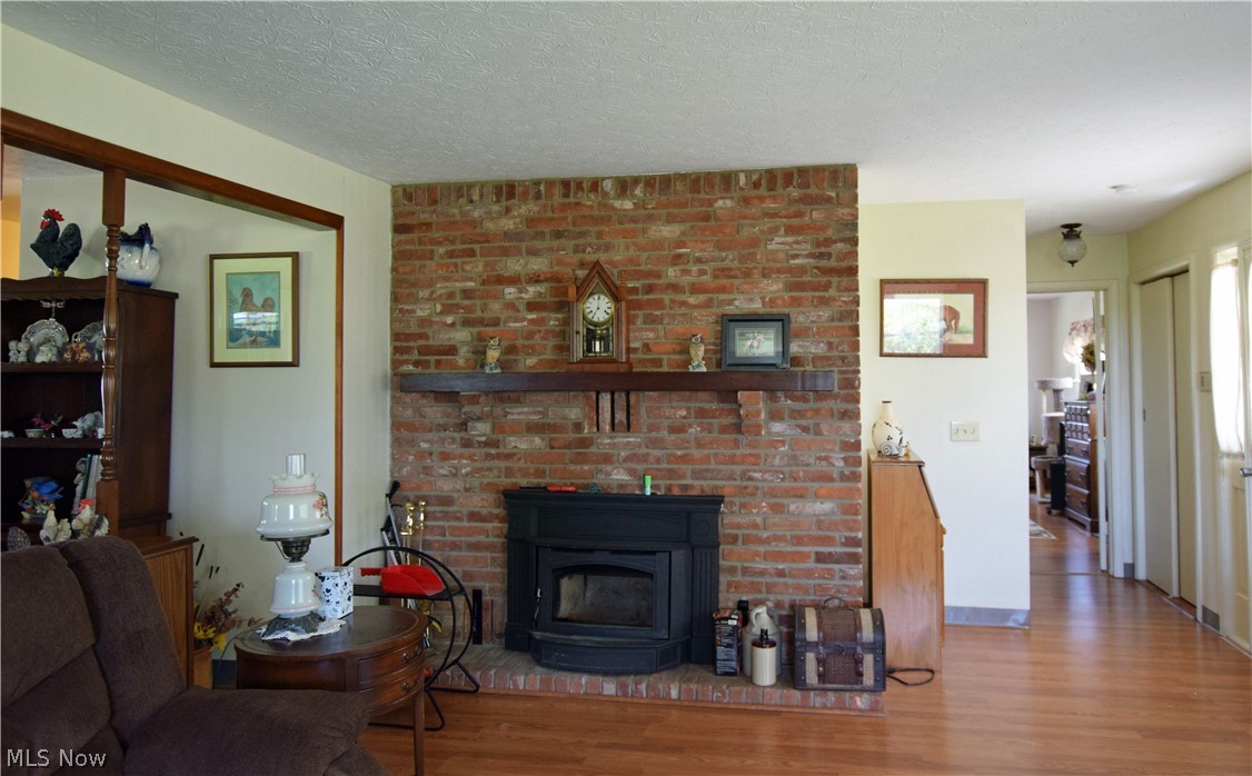 4223 Bates Road Madison, OH 44057 - Photo 4 of 20