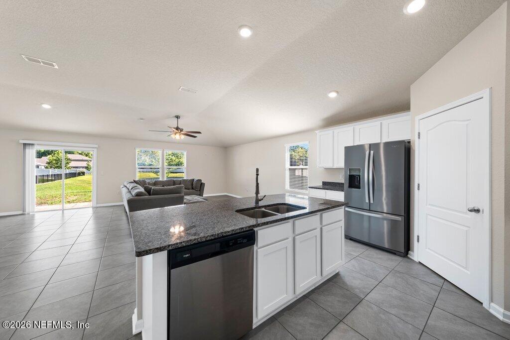 86451 Nassau Crossing Way Yulee, FL 32097 - Photo 4 of 35 86451 Nassau Crossing Way (24).JPG-SMAL