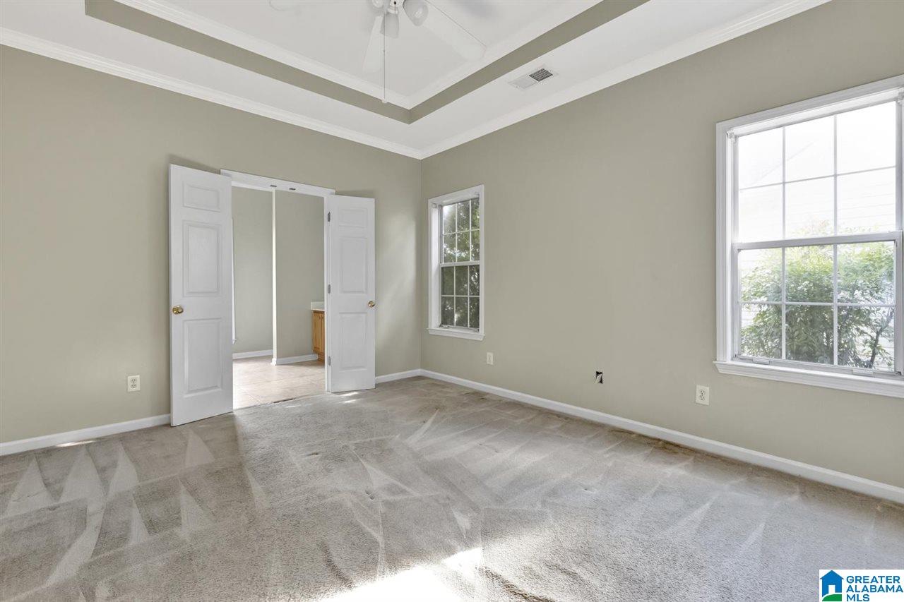 534 Walker Road Pelham, AL 35124 - Photo 3 of 21
