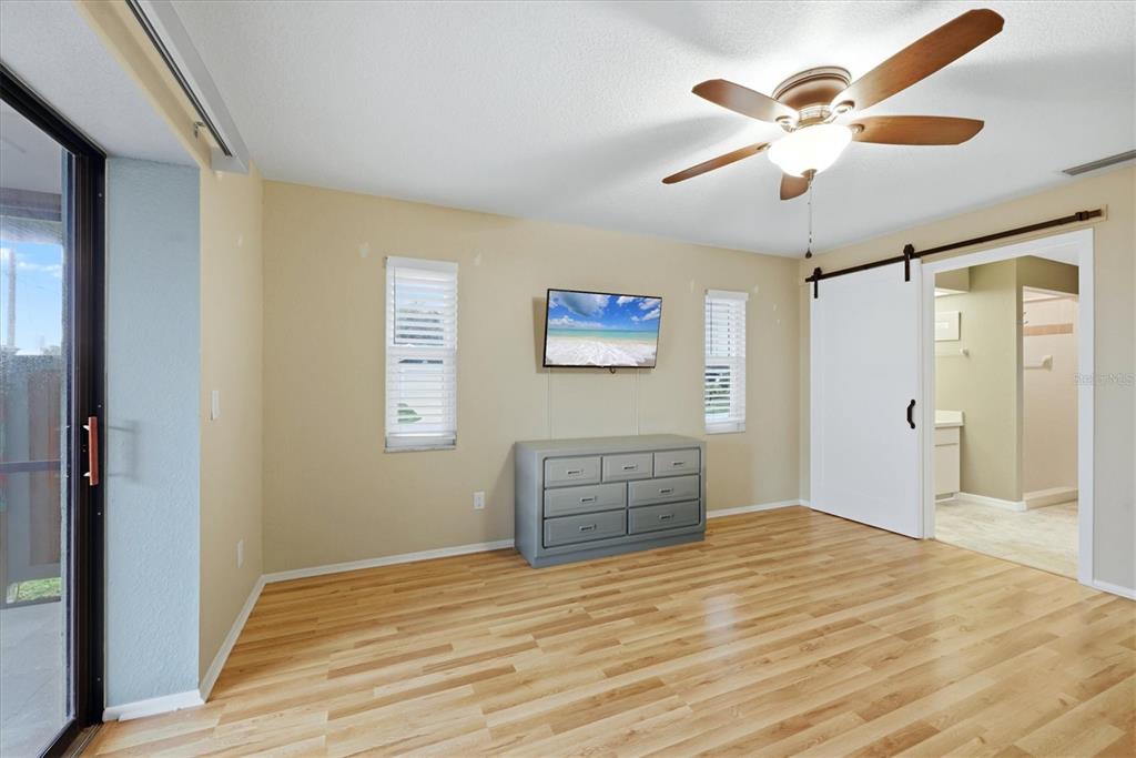 2671 Yucca Road Venice, FL 34293 - Photo 18 of 34 Gallery Image 18