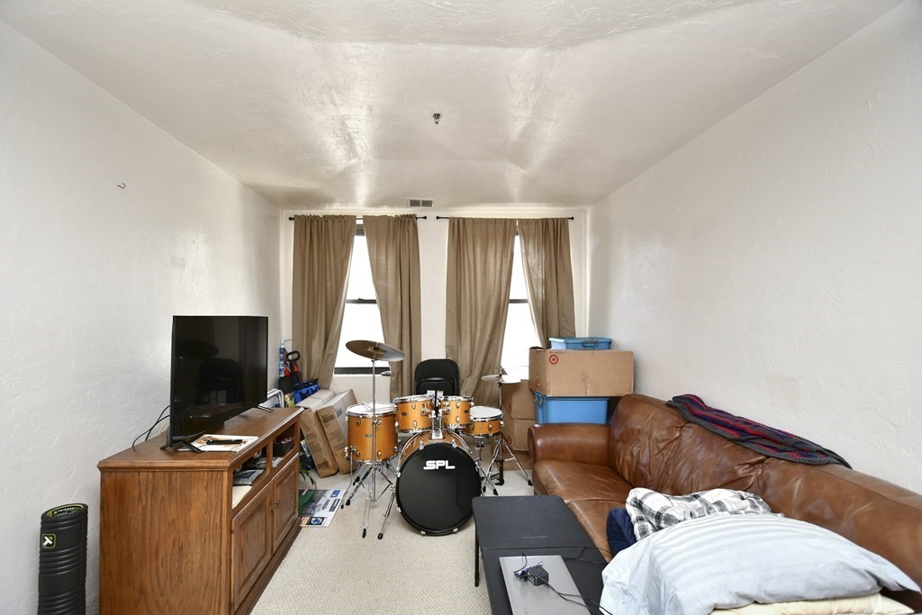 17 Federal Street, Unit 405 Worcester, MA 01608 - Photo 7 of 11 Gallery Image 7