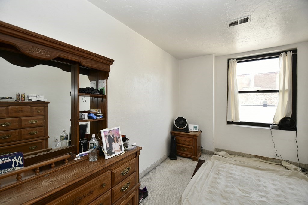 17 Federal Street, Unit 405 Worcester, MA 01608 - Photo 9 of 11 Gallery Image 9