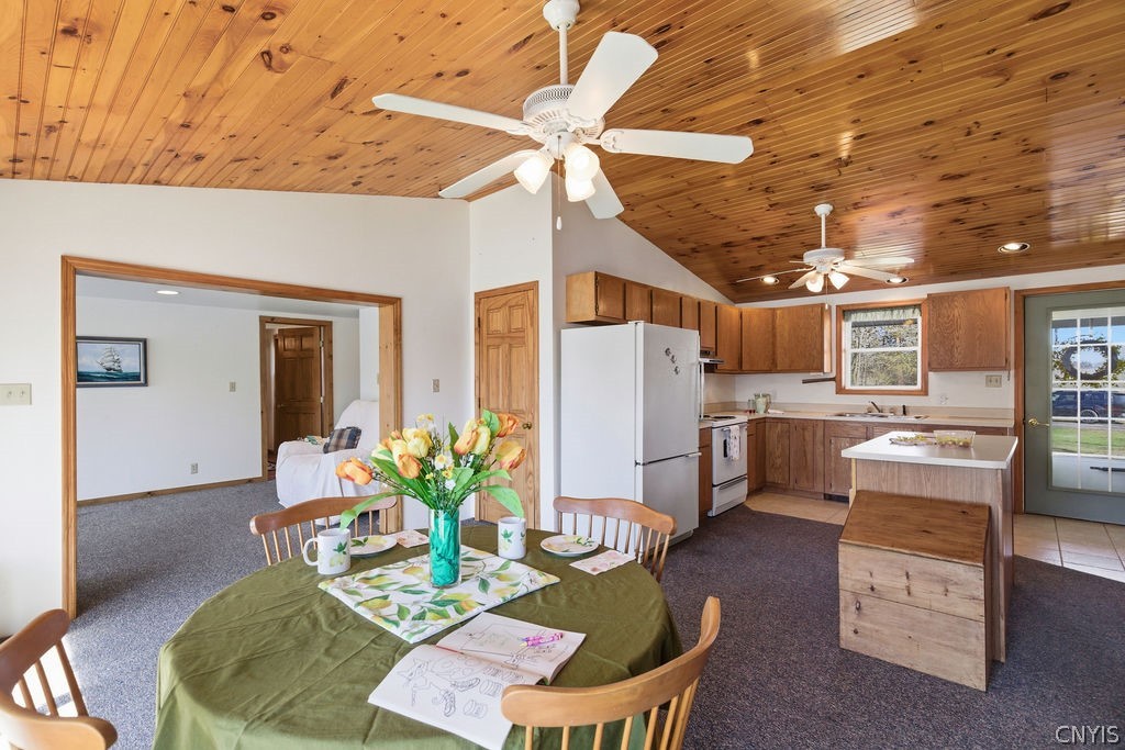 6450 Paino Road Eaton, NY 13346 - Photo 6 of 37 Eat-in-kitchen is open to the adjacent family room