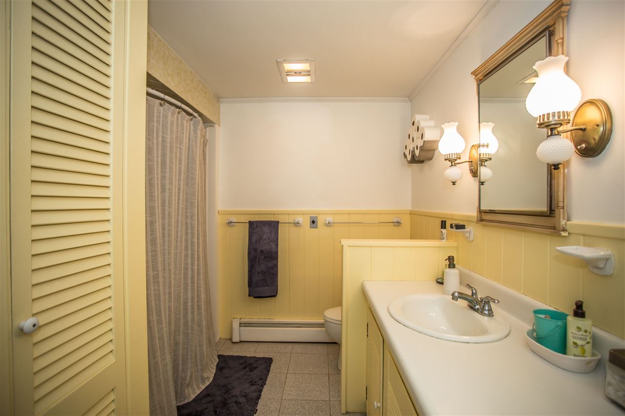 459 Mammoth Road Londonderry, NH 03053 - Photo 18 of 40 Gallery Image 18