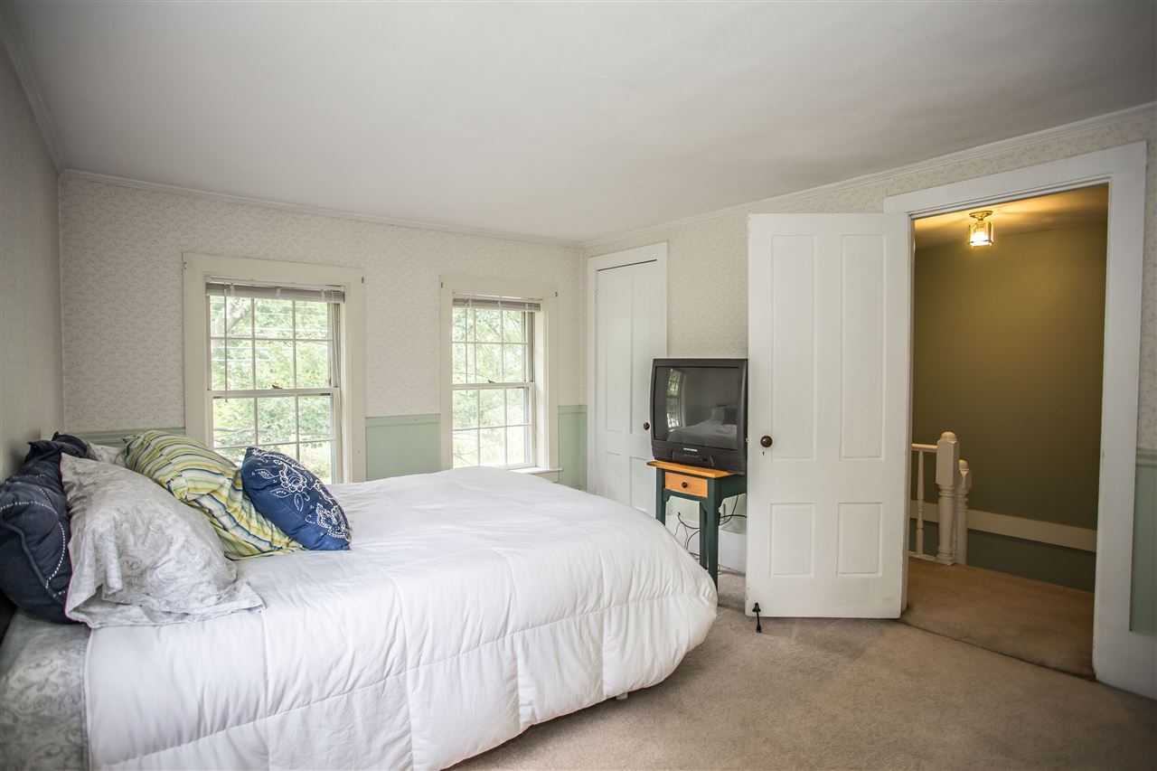 459 Mammoth Road Londonderry, NH 03053 - Photo 28 of 40 Gallery Image 28