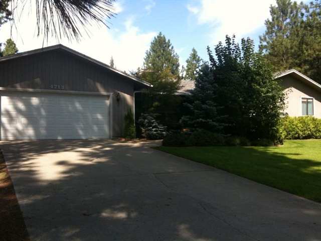 4713 East Lane Park Road Mead, WA 99021 - Photo 1 of 9