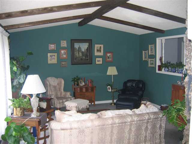 4713 East Lane Park Road Mead, WA 99021 - Photo 3 of 9