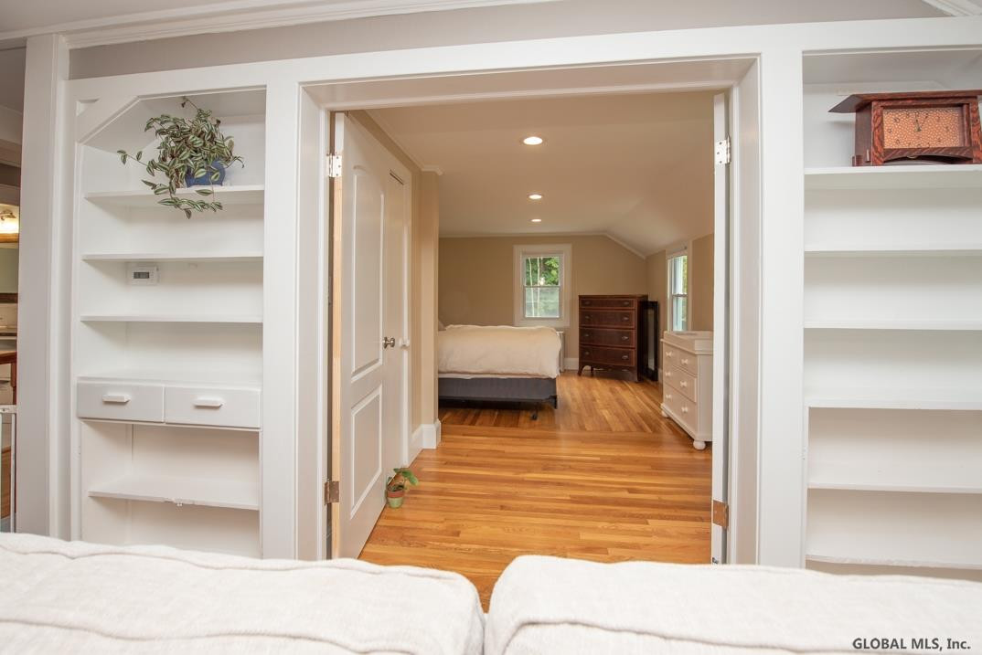 29 Arnold Road Malta, NY 12020 - Photo 7 of 17 Photo 7
