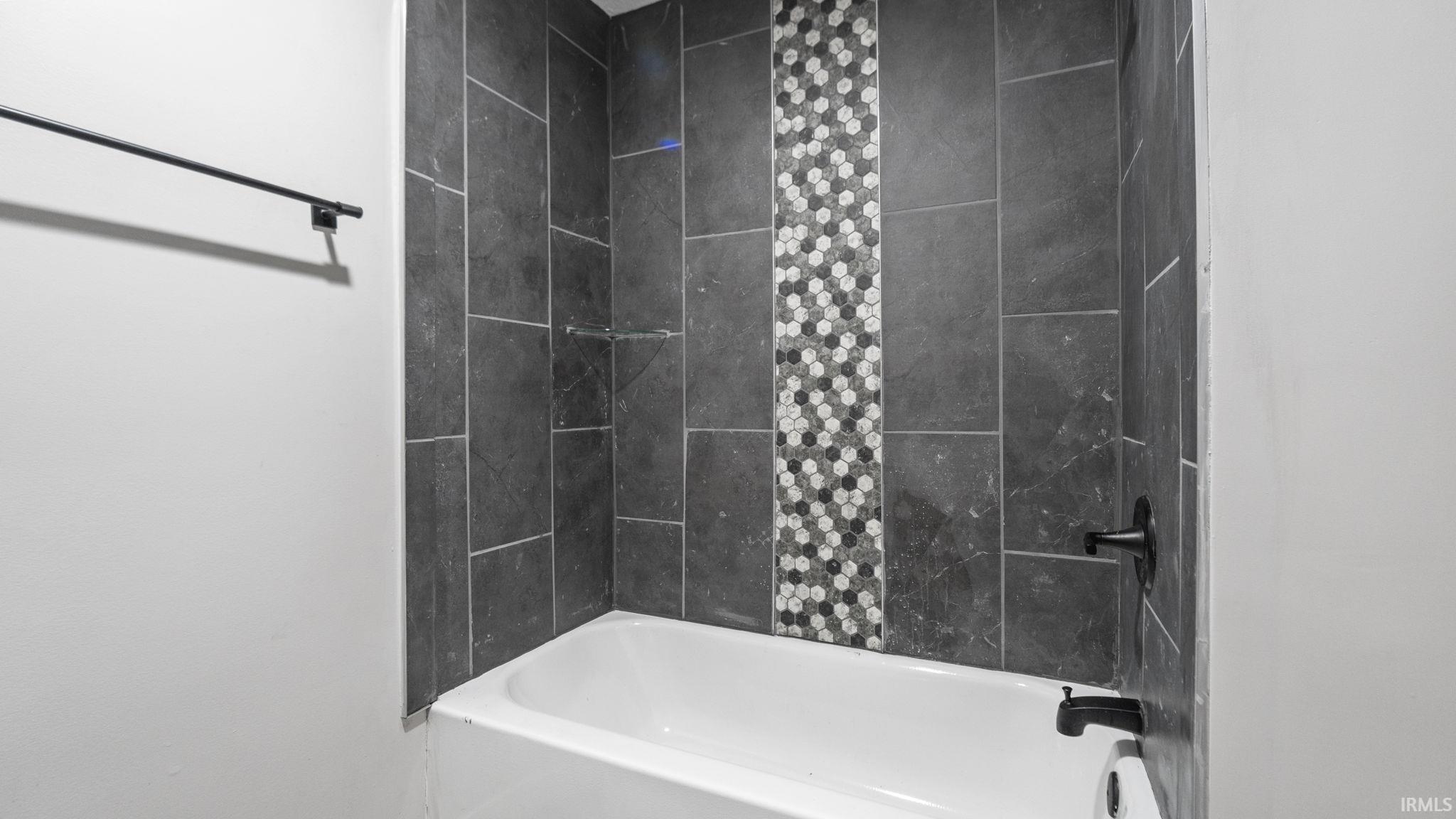 523 West Jefferson Street Decatur, IN 46733 - Photo 23 of 28
