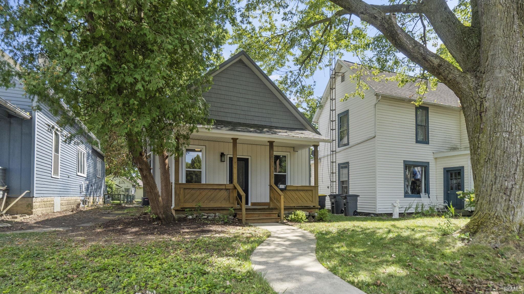 523 West Jefferson Street Decatur, IN 46733 - Photo 3 of 28