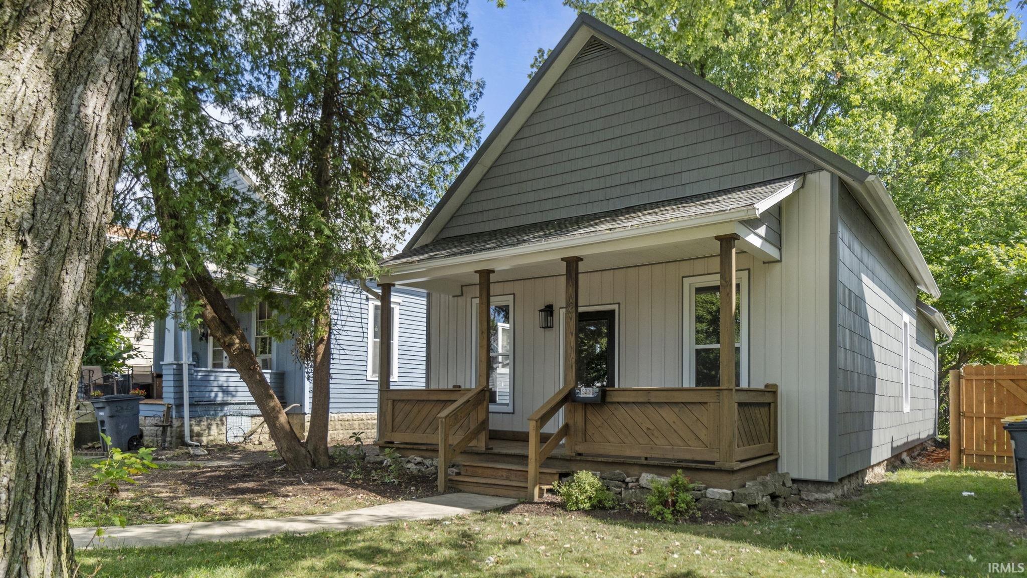 523 West Jefferson Street Decatur, IN 46733 - Photo 4 of 28