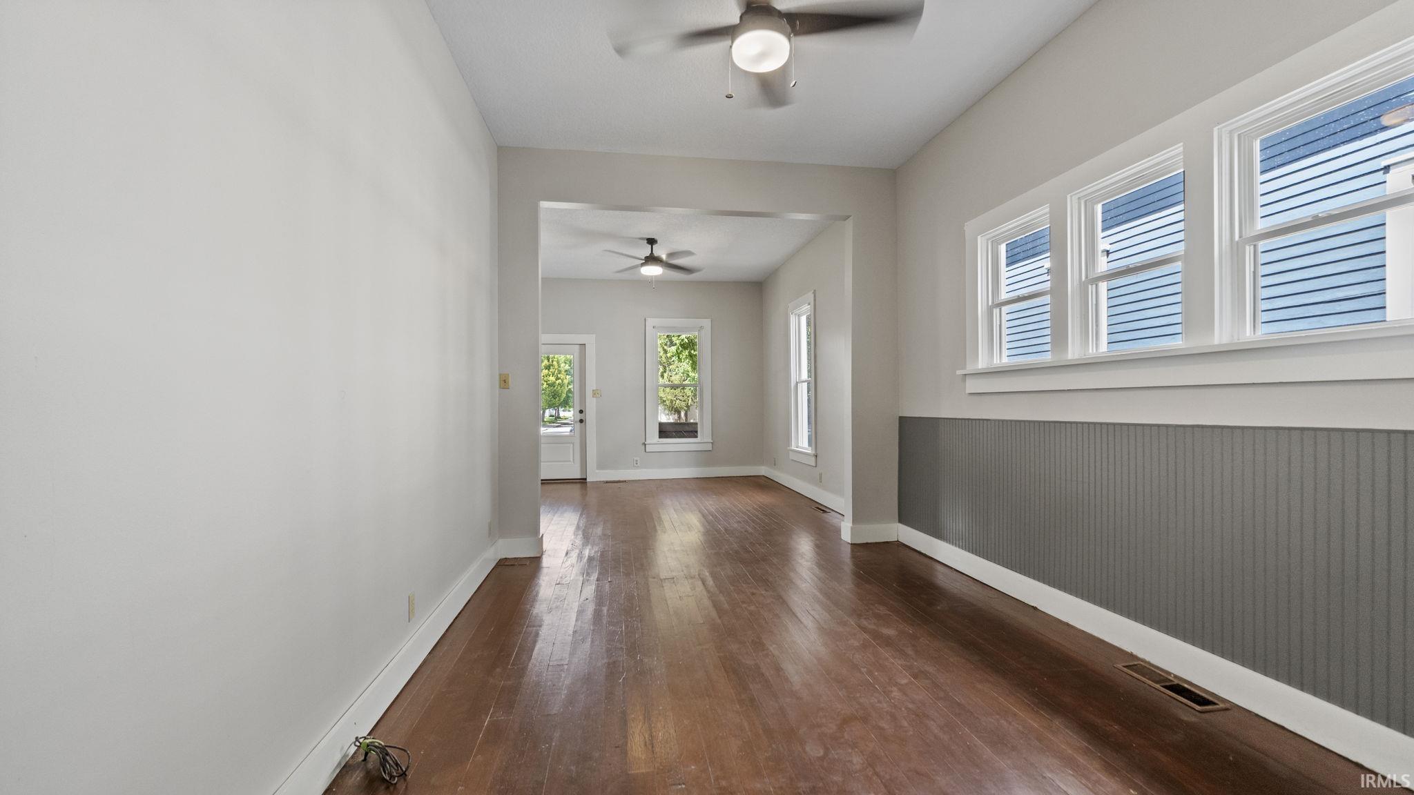 523 West Jefferson Street Decatur, IN 46733 - Photo 9 of 28