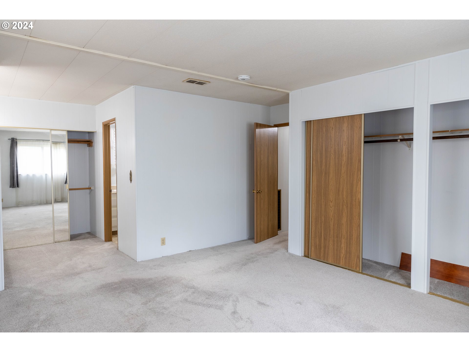 3100 Turner Road Southeast, Unit 803 Salem, OR 97302 - Photo 13 of 16 Primary Bedroom