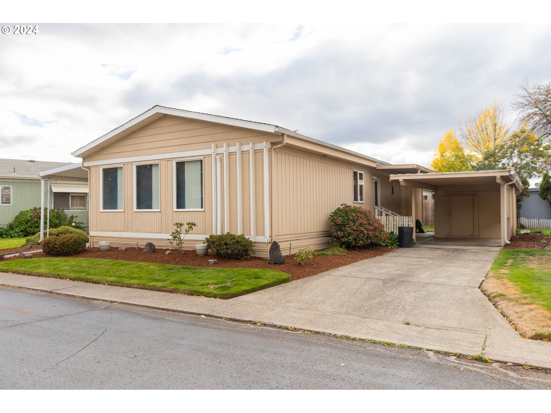 3100 Turner Road Southeast, Unit 803 Salem, OR 97302 - Photo 2 of 16 Gallery Image 2