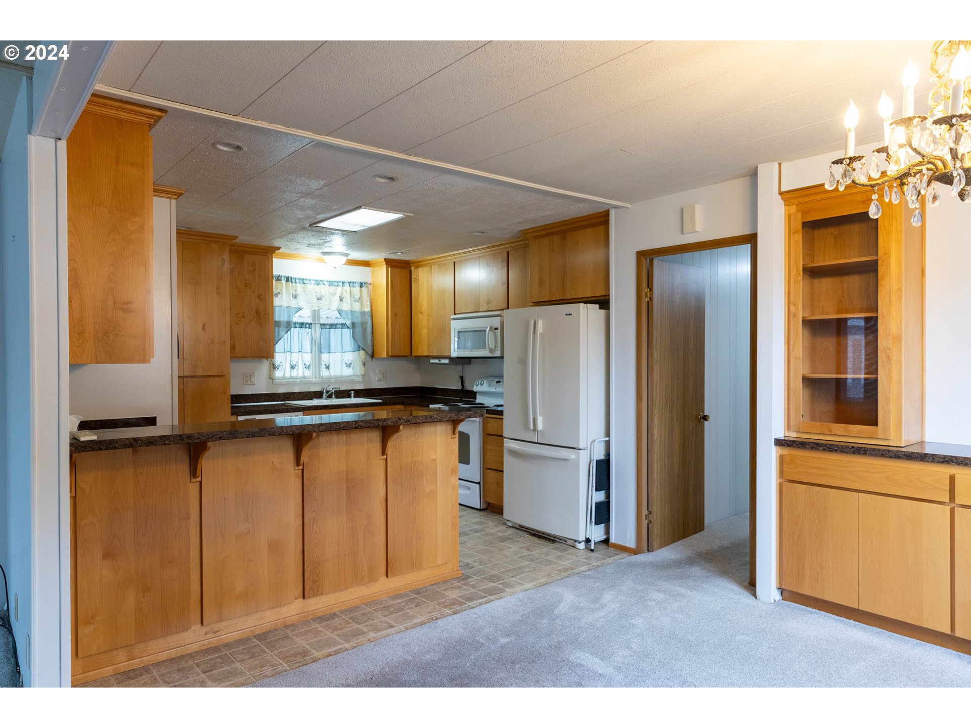 3100 Turner Road Southeast, Unit 803 Salem, OR 97302 - Photo 6 of 16 Gallery Image 6