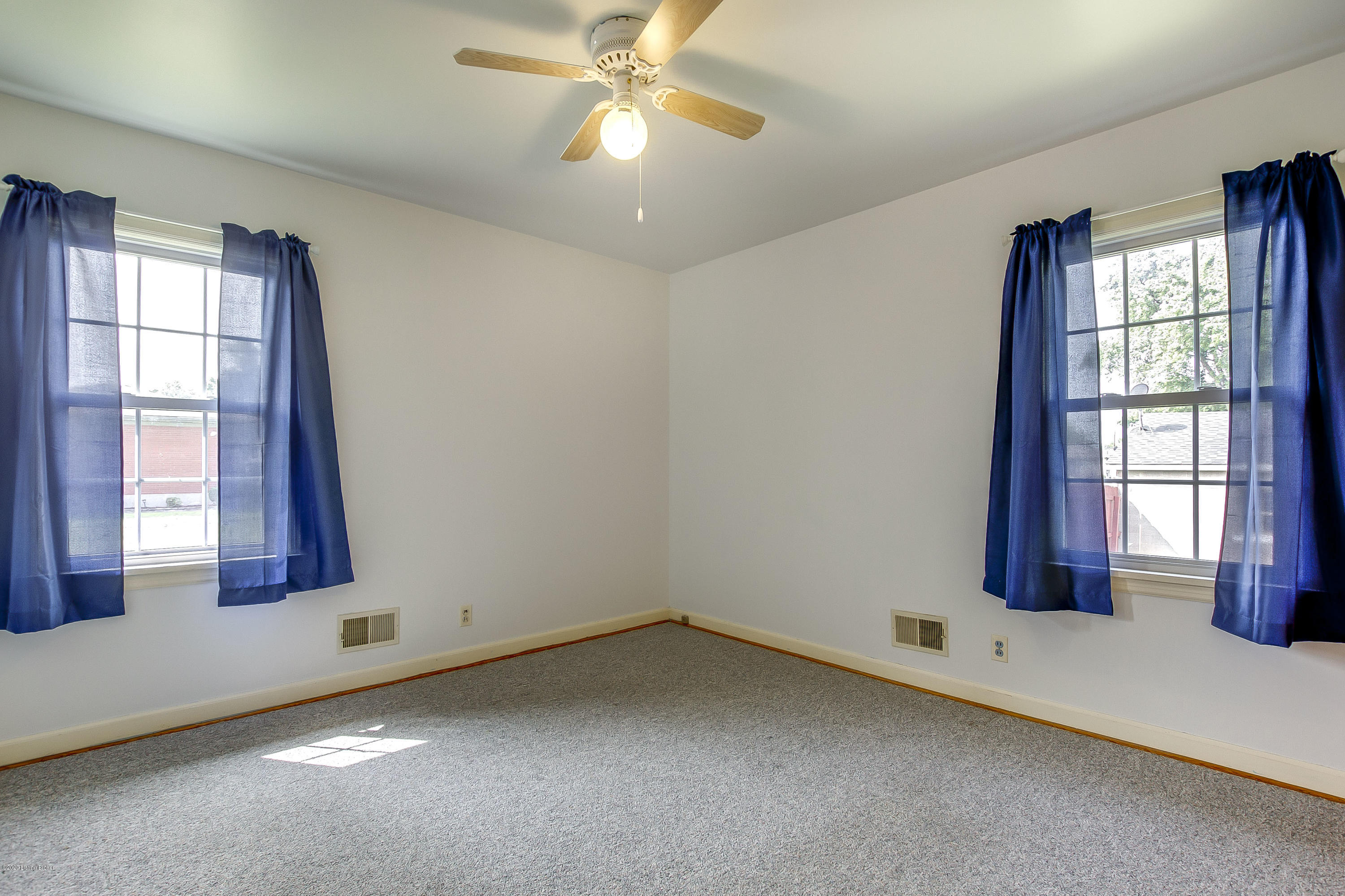 3446 Janell Road Louisville, KY 40216 - Photo 11 of 25 Bedroom 2