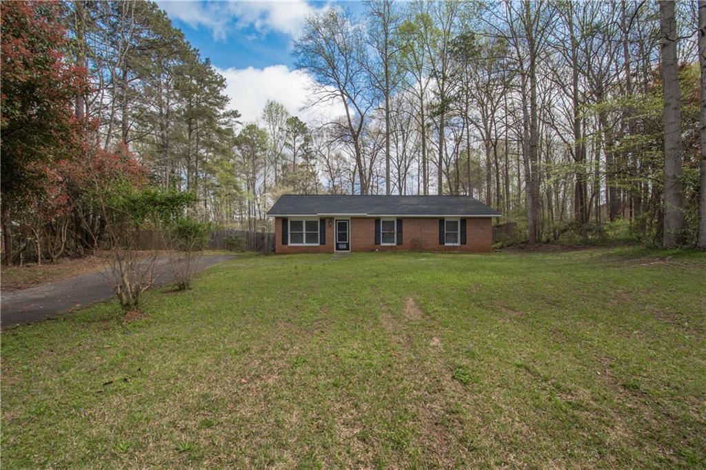 933 Country Club Road Newnan, GA 30263 - Photo 1 of 1