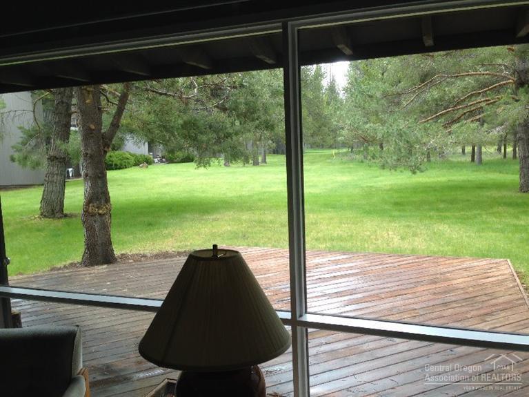 74 Meadow House Loop, Unit 74 Sunriver, OR 97707 - Photo 21 of 22 Additional Photo