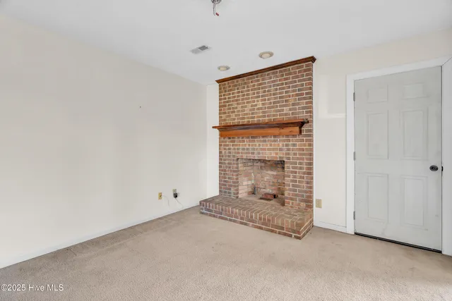 $225,000 | 1968 Belgrade-Swansboro Road, Maysville, NC 28555