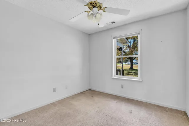 $225,000 | 1968 Belgrade-Swansboro Road, Maysville, NC 28555