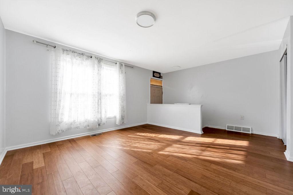 20 Rudy Robinson Way Philadelphia, PA 19139 - Photo 4 of 26