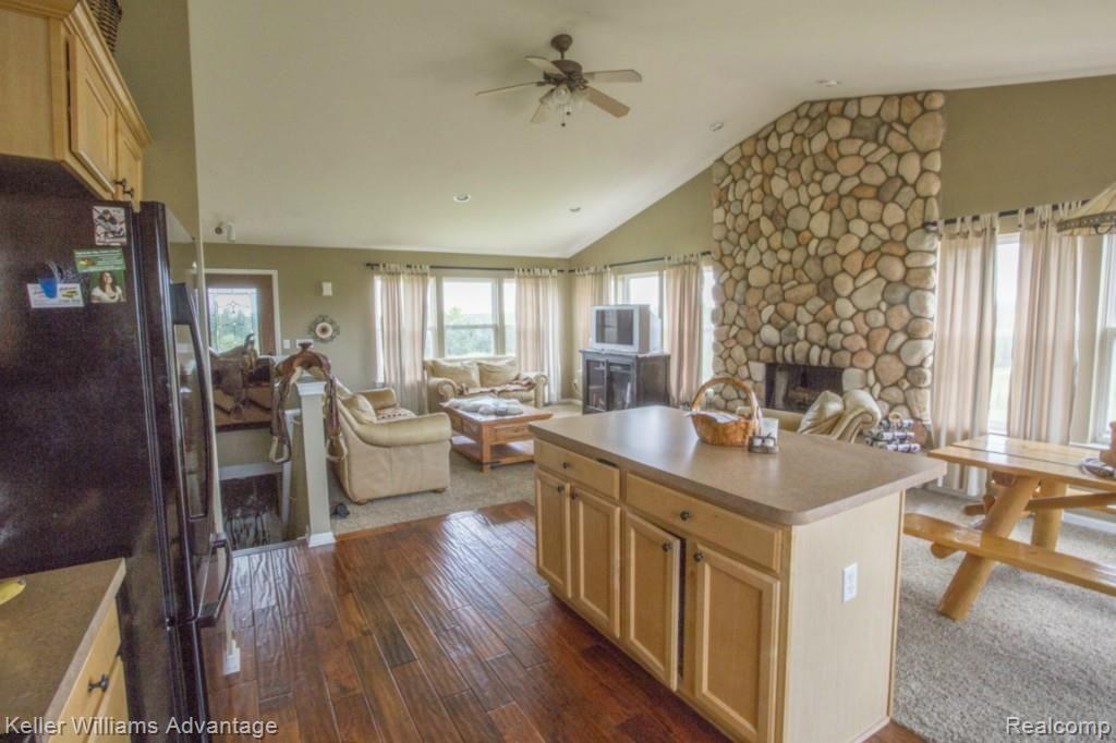 4976 Crandall Road Howell, MI 48855 - Photo 5 of 48 5_Crandall_4976.jpg