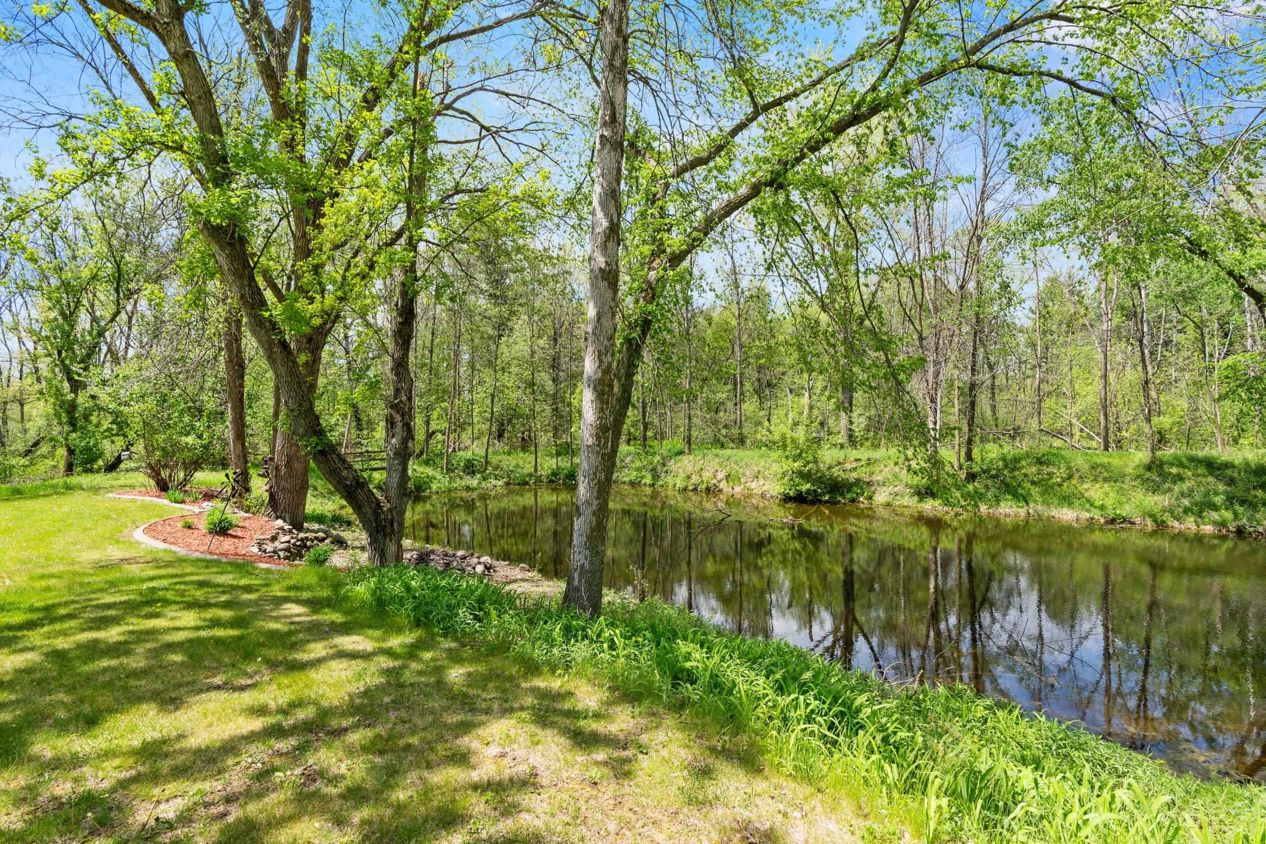 W8678 Hillview Road Hortonville, WI 54944 - Photo 55 of 68