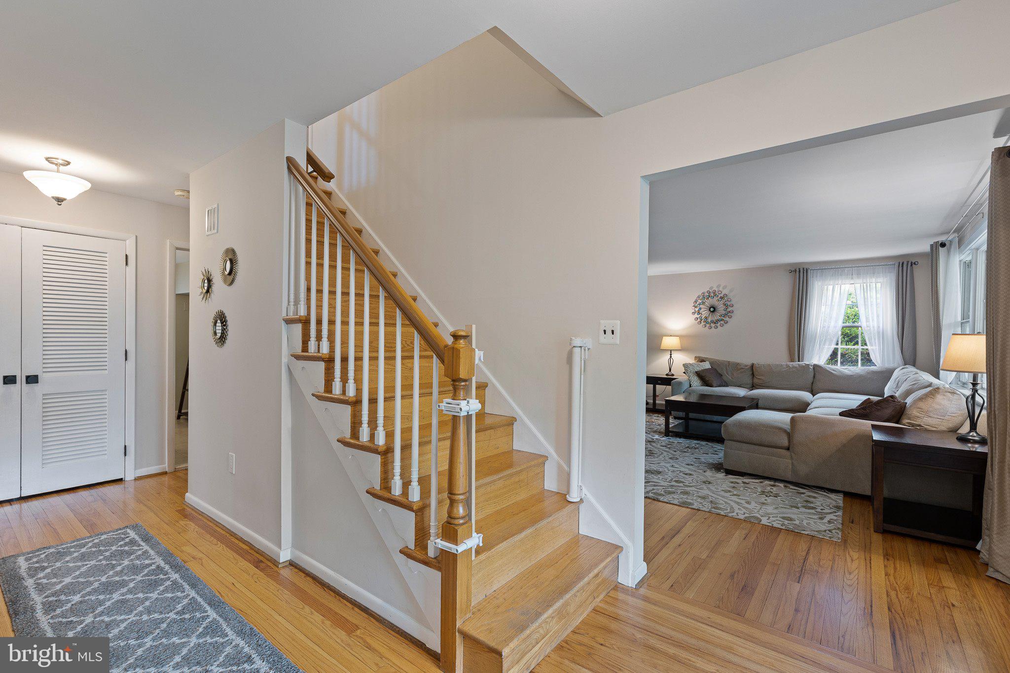 1 Ridgewood Circle Wilmington, DE 19809 - Photo 10 of 43 Foyer