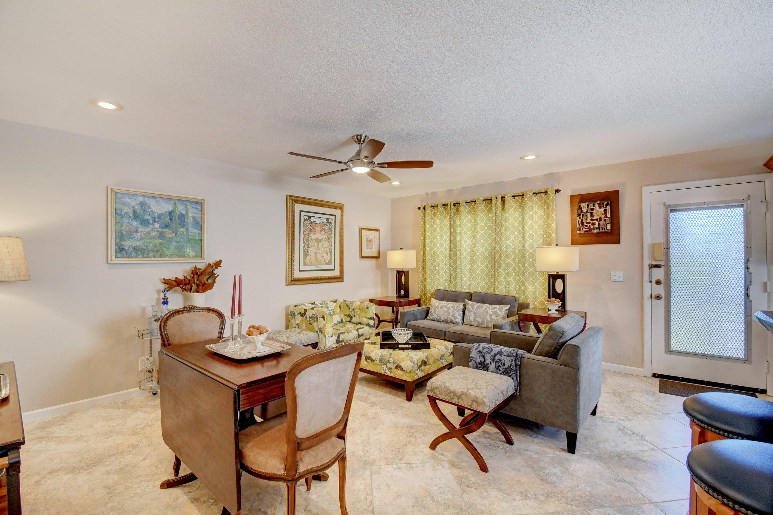 558 Capri L Delray Beach, FL 33484 - Photo 11 of 40 11_dsc_0976_77_78_79_80