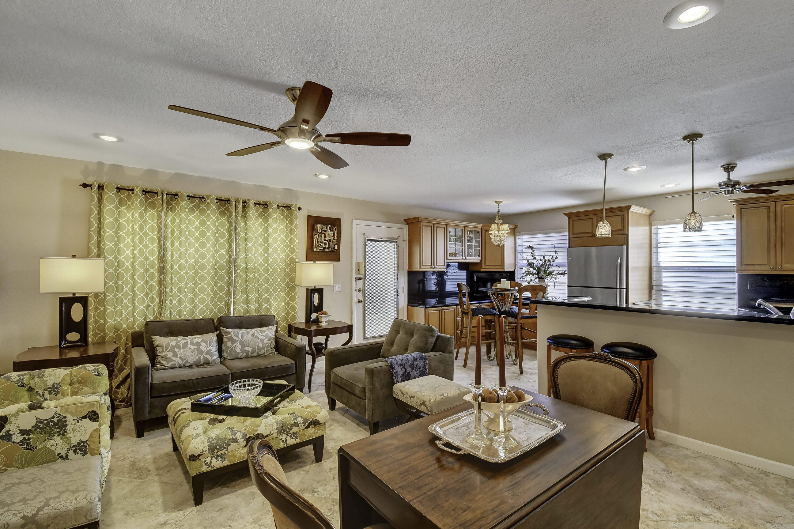 558 Capri L Delray Beach, FL 33484 - Photo 12 of 40 12_dsc_0986_87_88_89_90