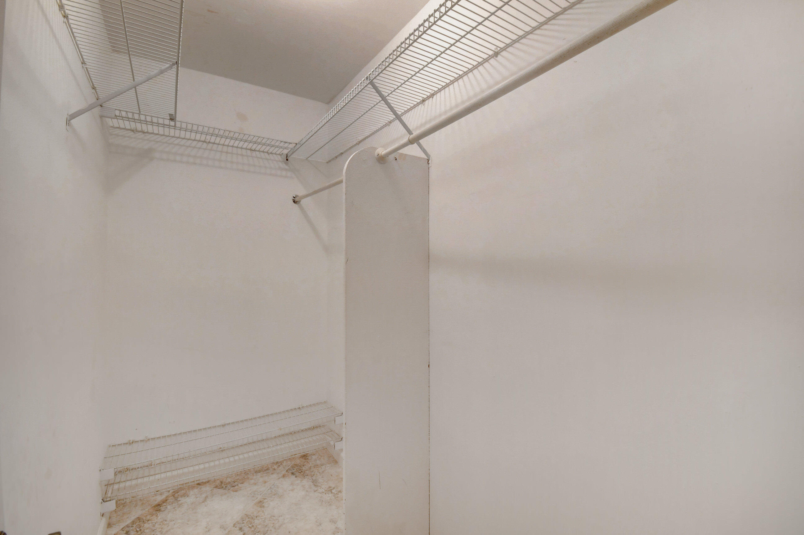 558 Capri L Delray Beach, FL 33484 - Photo 21 of 40 21_dsc_1076_77_78_79_80