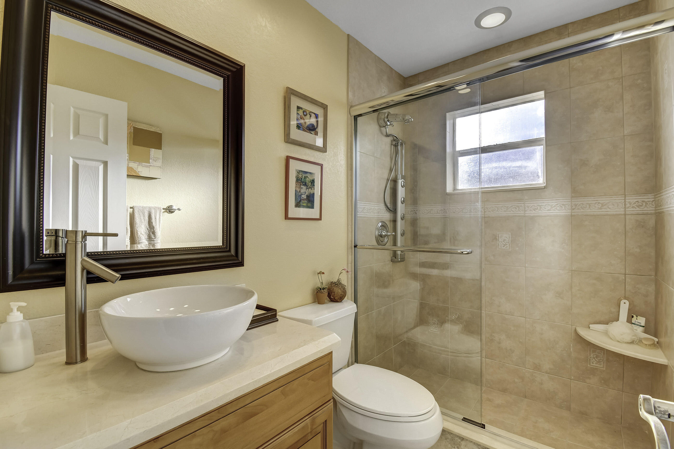 558 Capri L Delray Beach, FL 33484 - Photo 25 of 40 25_dsc_1131_2_3_4_5