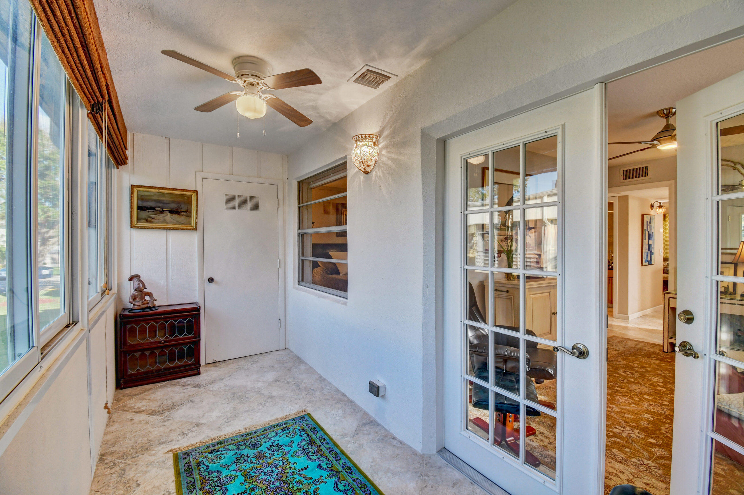 558 Capri L Delray Beach, FL 33484 - Photo 31 of 40 31_dsc_1201_2_3_4_5