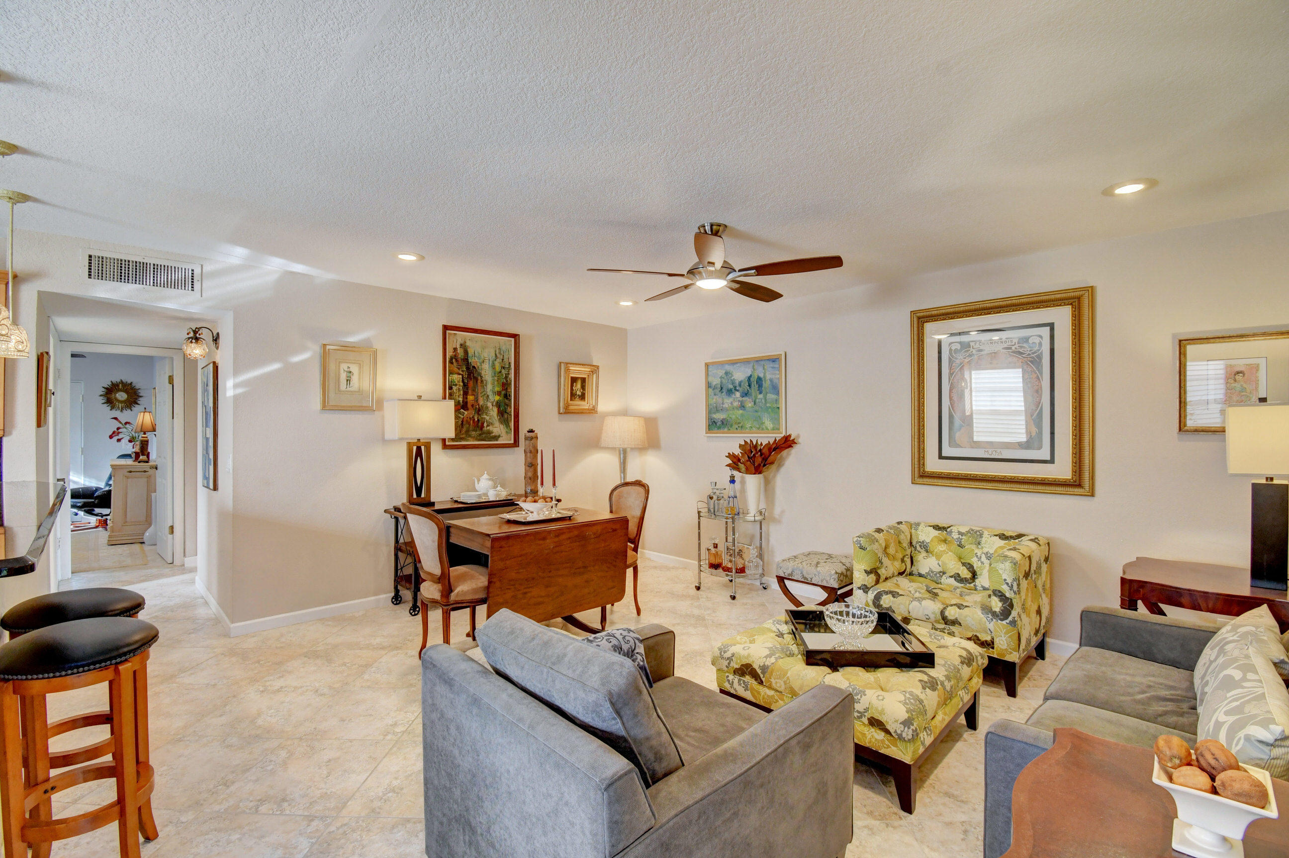 558 Capri L Delray Beach, FL 33484 - Photo 10 of 40 10_dsc_0966_67_68_69_70