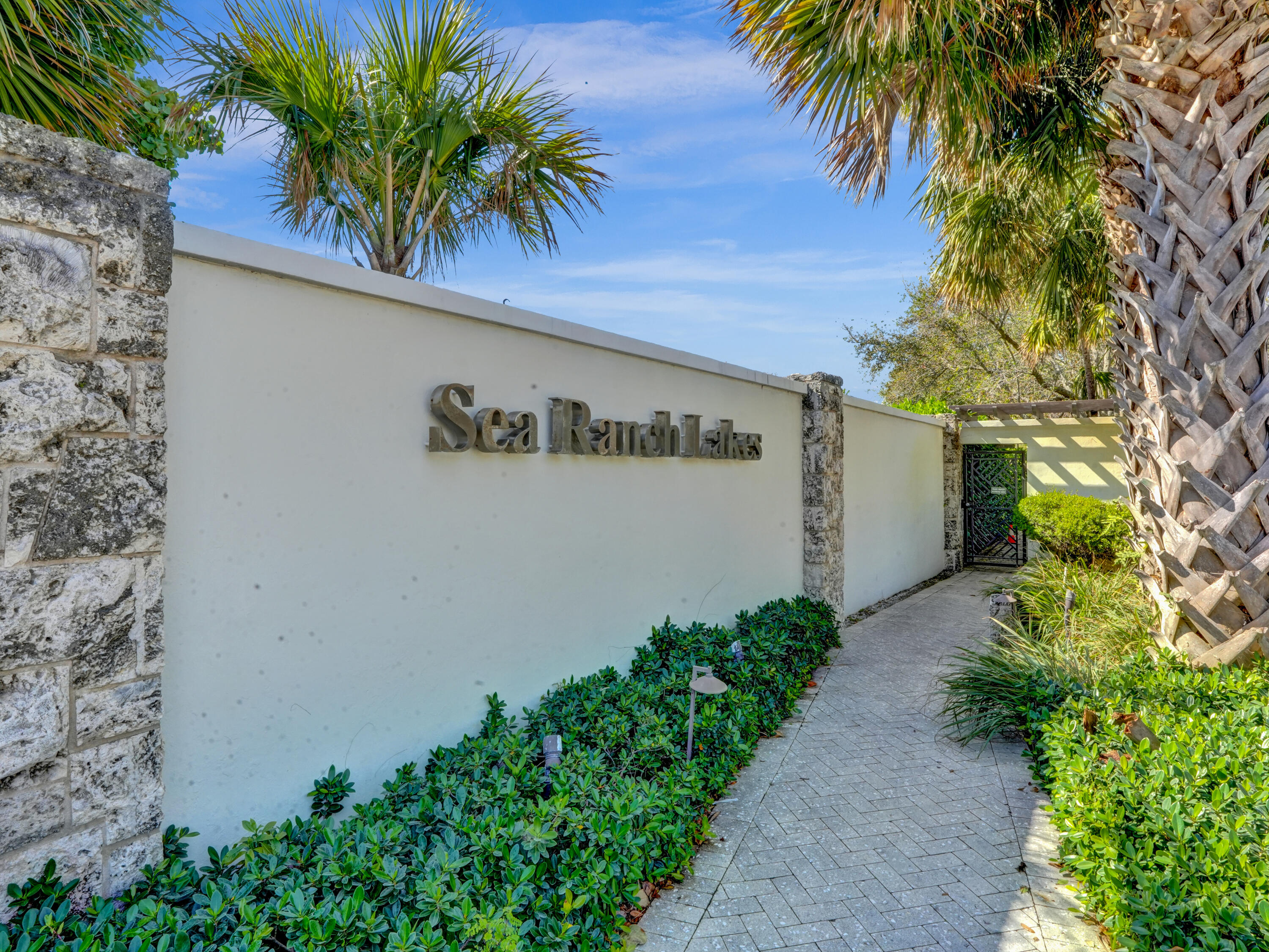 7 Saranac Road Sea Ranch Lakes, FL 33308 - Photo 47 of 55 DSC05506