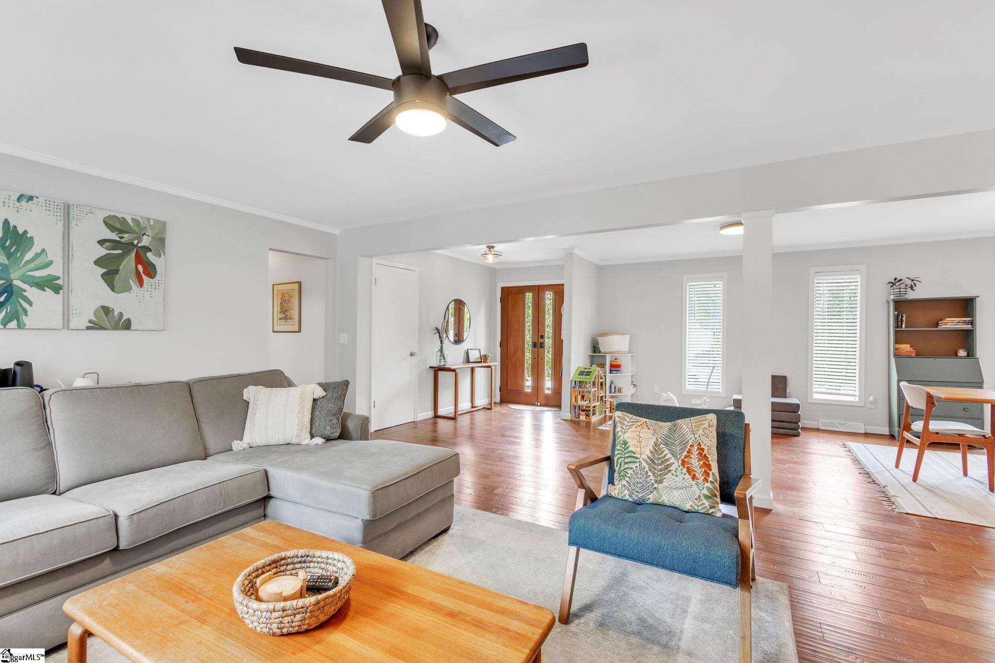 23 Tussock Road Greenville, SC 29615 - Photo 7 of 36 Gallery Image 7