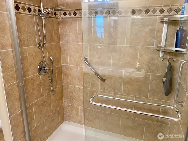 a view of walk in closet